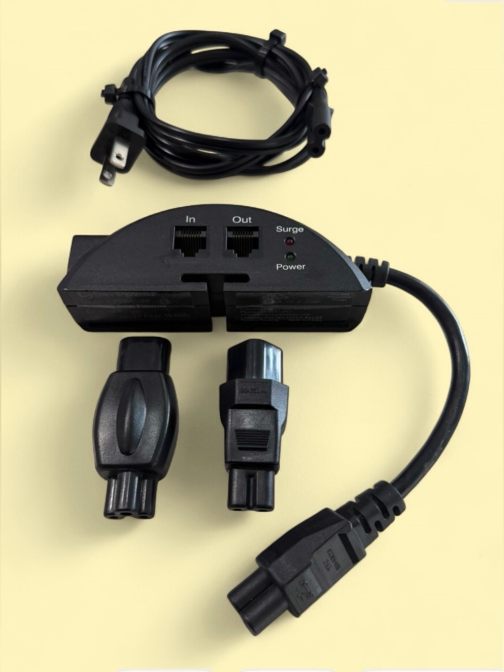 CyberPower CPS500NBP Notebook Surge Protector 100-240v, 2.5A, 50/60Hz.